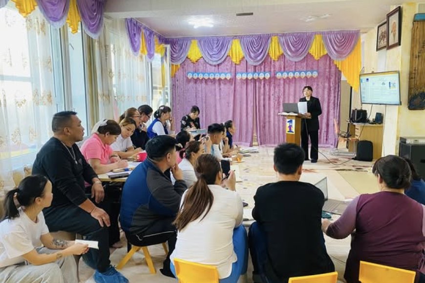 "БАГА НАСНЫ ХҮҮХДИЙН ЦОГЦ ХӨГЖЛИЙГ ДЭМЖИХ" СУРГАЛТ ЗОХИОН БАЙГУУЛАВ.